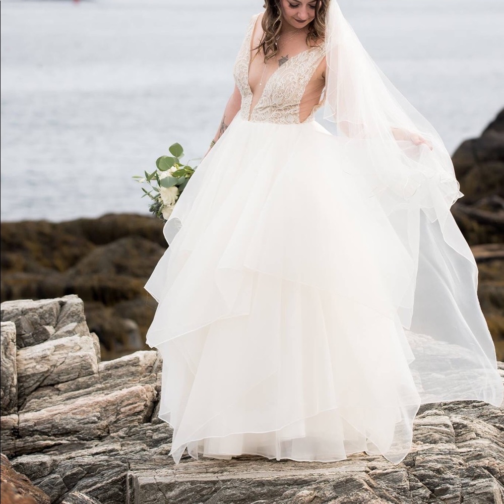 Sarah Seven Nanko Wedding Dress